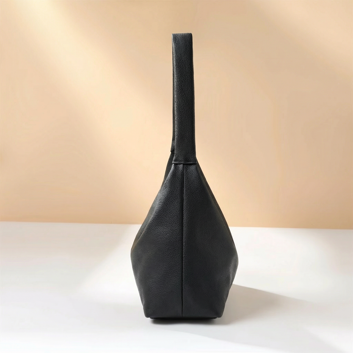 Model 03: THE LOOP (Zip Hobo BLACK)