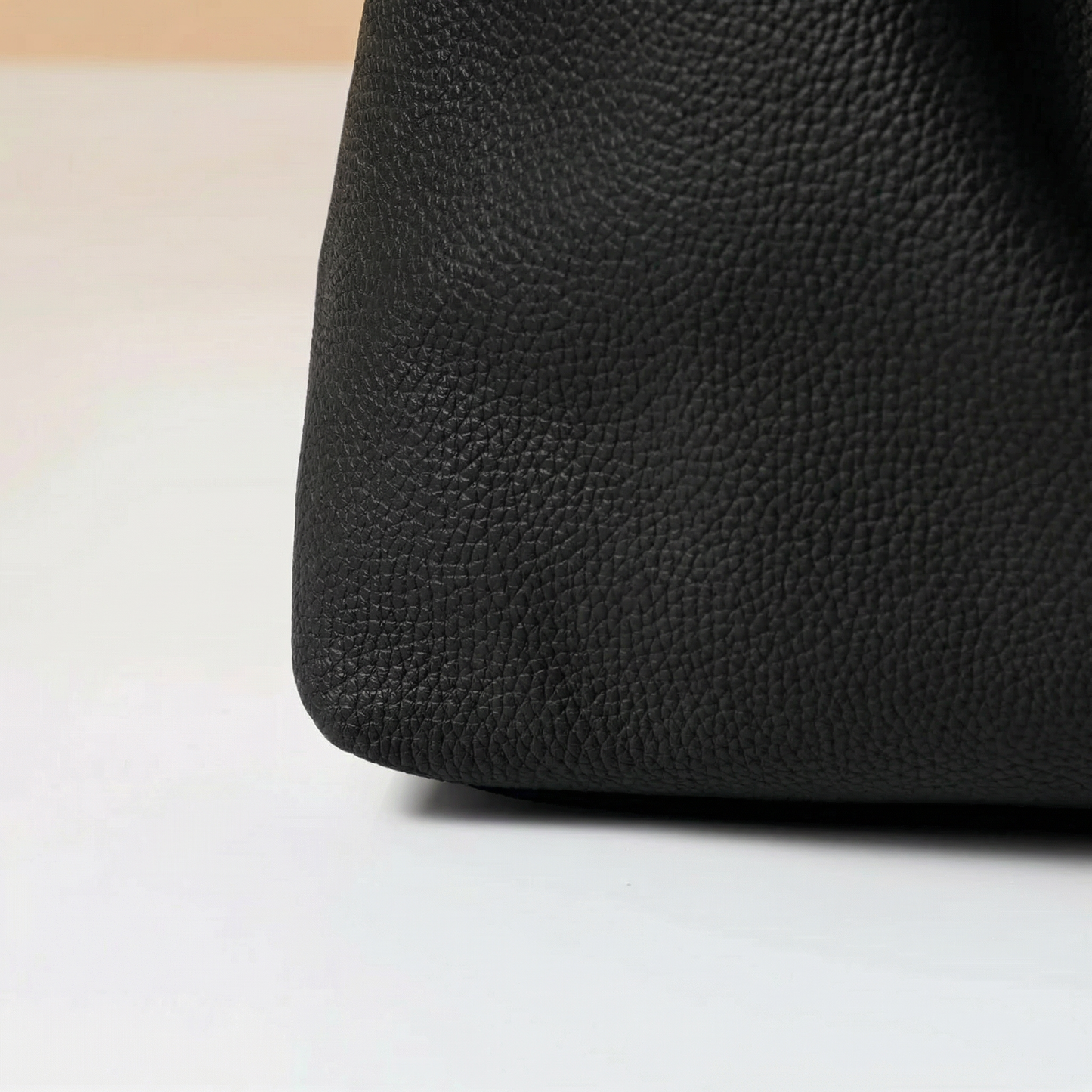 Model 03: THE LOOP (Zip Hobo BLACK)