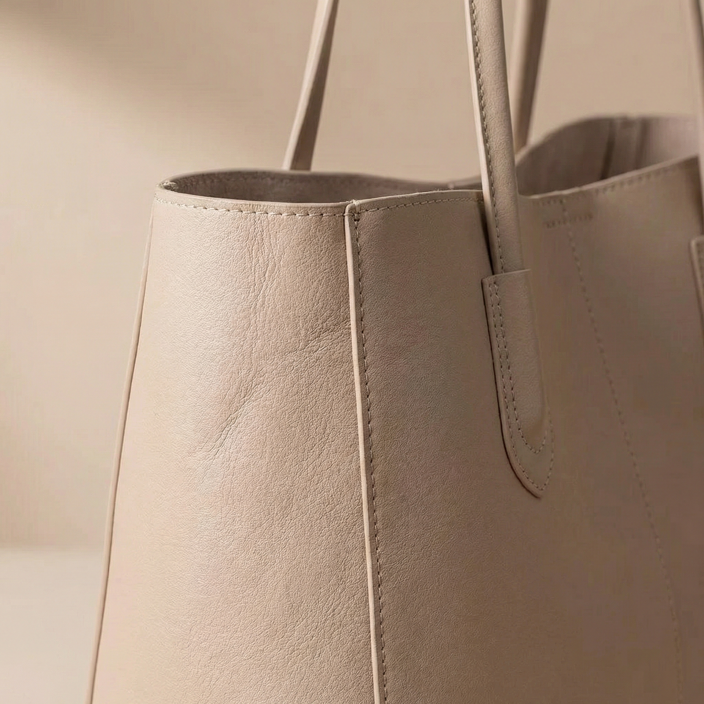 Model 05: THE LINE - Structured Tote (Khaki)